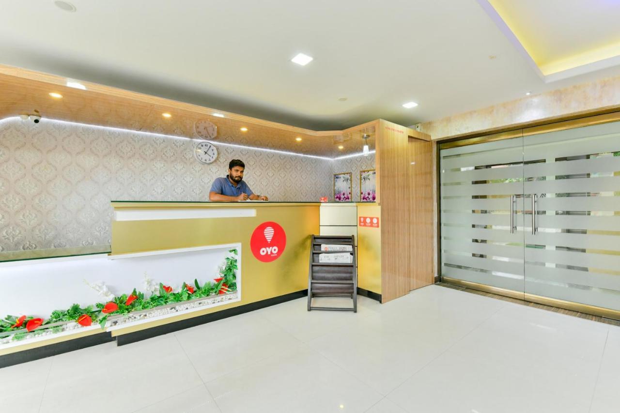 Oyo 1889 Hotel Aj Park Alappuzha Kültér fotó